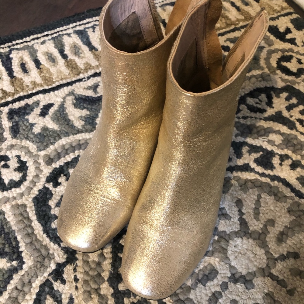 Gold Booties - Picture 4 of 7